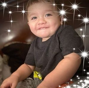 Meet your Posher, Eva